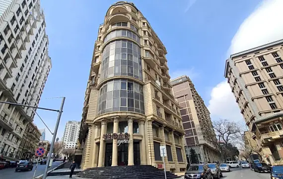 Satılır 3 otaqlı mənzil 103 m² — Bakı 3 otaq 103.00 m²