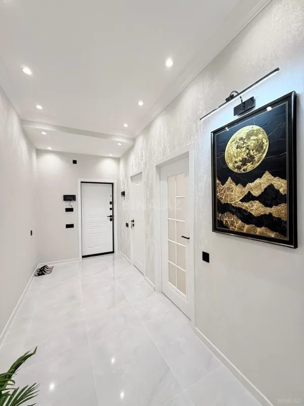 Satılır 2 otaqlı mənzil 65 m²