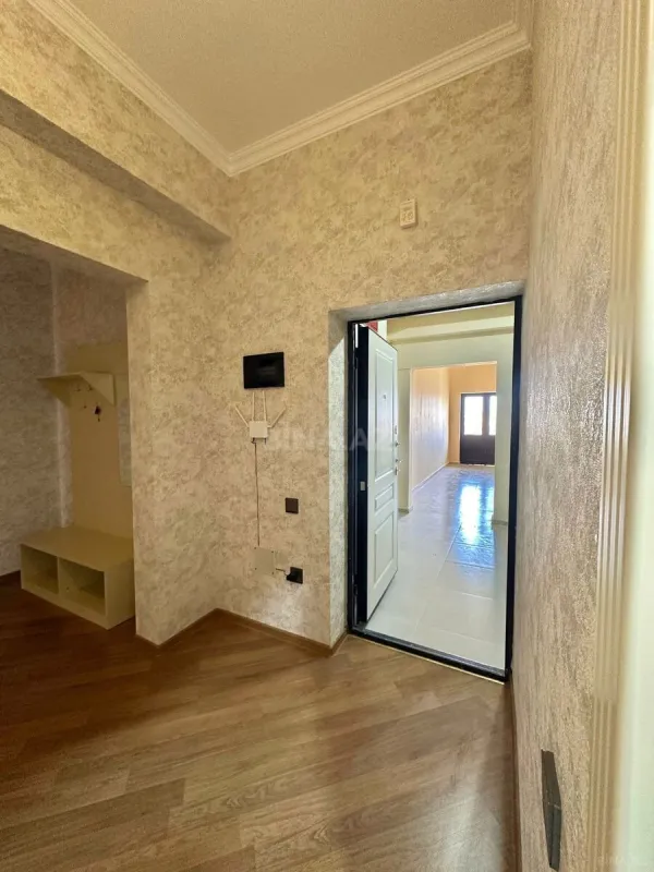 Kirayə verilir 3 otaqlı mənzil 120 m²
