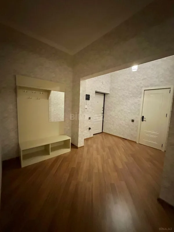 Kirayə verilir 3 otaqlı mənzil 120 m²
