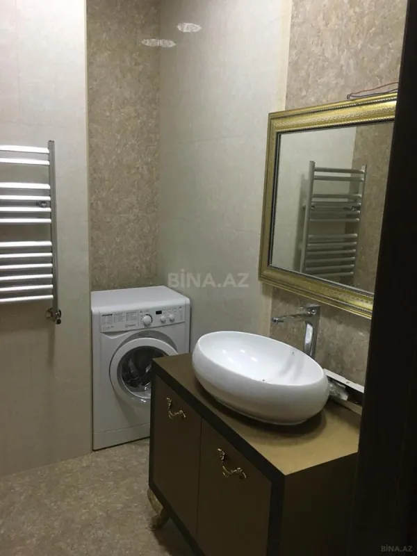 Kirayə verilir 3 otaqlı mənzil 110 m²