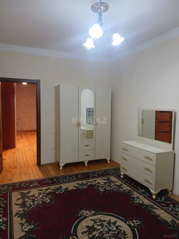 Kirayə verilir 3 otaqlı mənzil 125 m²