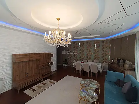 Satılır 4 otaqlı mənzil 156 m²