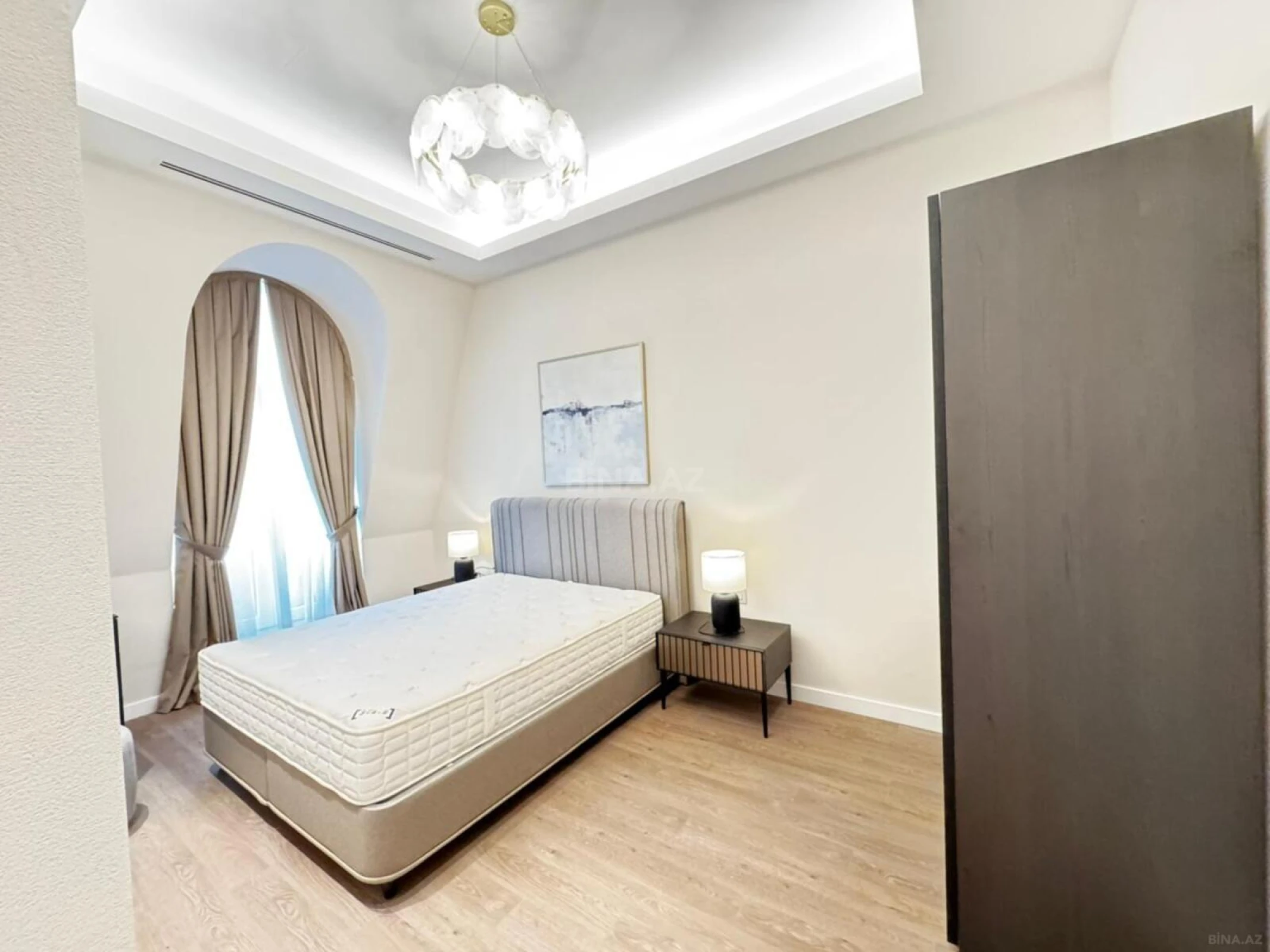 Kirayə verilir 3 otaqlı mənzil 100 m²