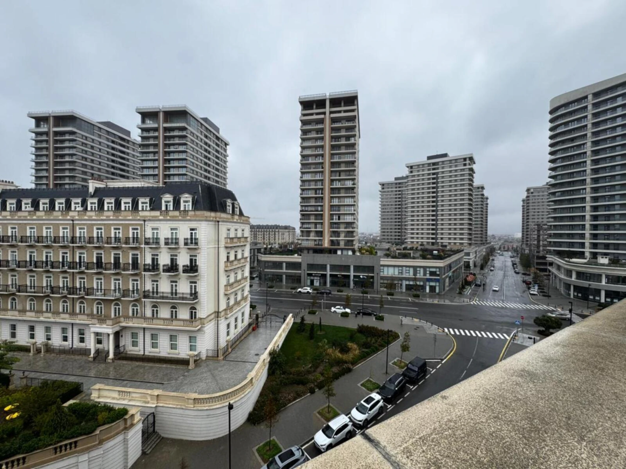 Kirayə verilir 3 otaqlı mənzil 100 m²