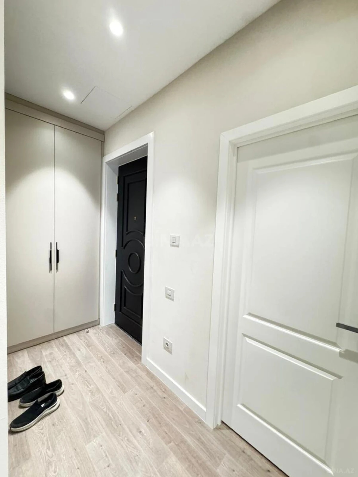 Kirayə verilir 3 otaqlı mənzil 100 m²