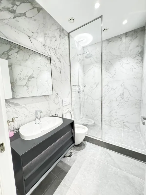 Kirayə verilir 3 otaqlı mənzil 100 m²