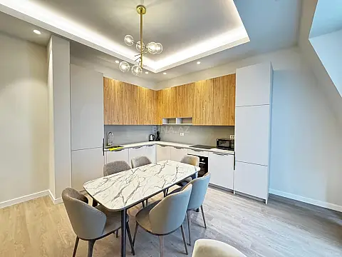 Kirayə verilir 3 otaqlı mənzil 100 m²