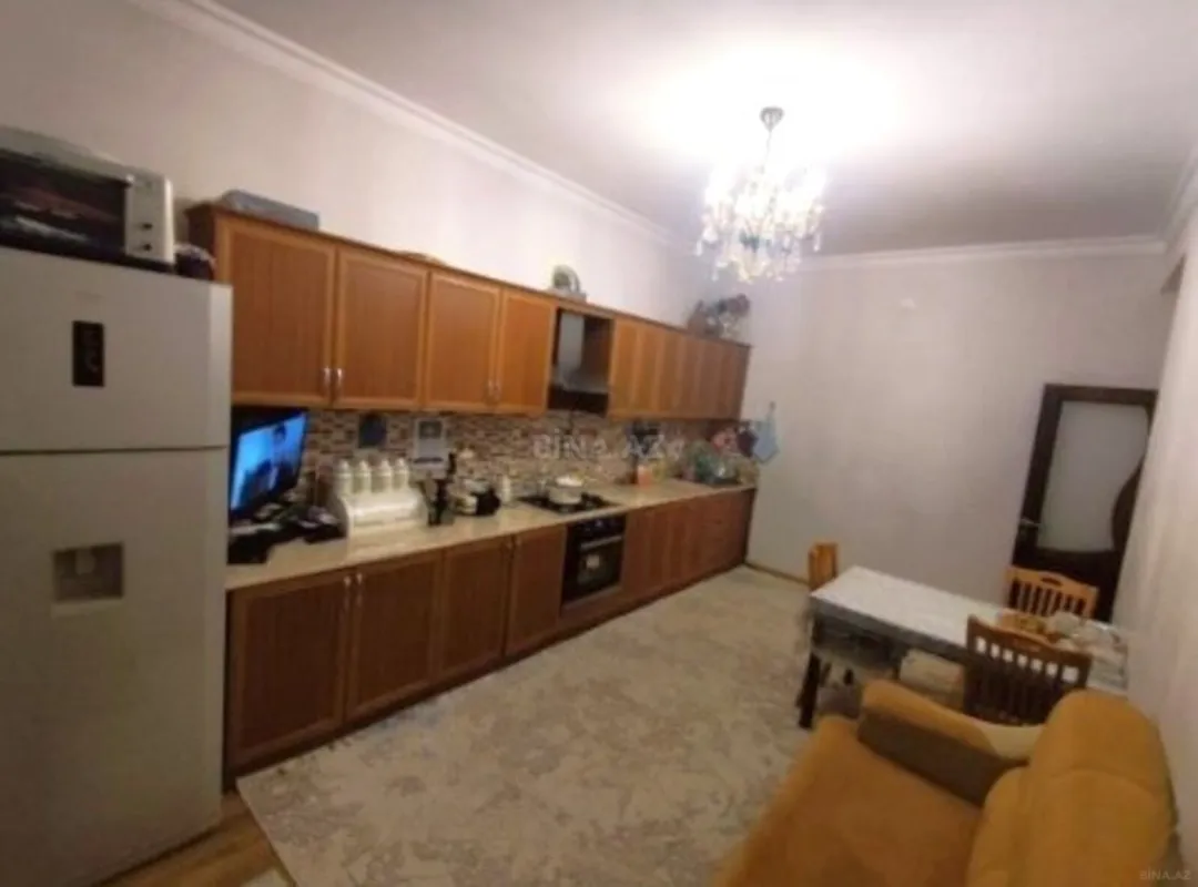 Satılır 2 otaqlı mənzil 95 m²