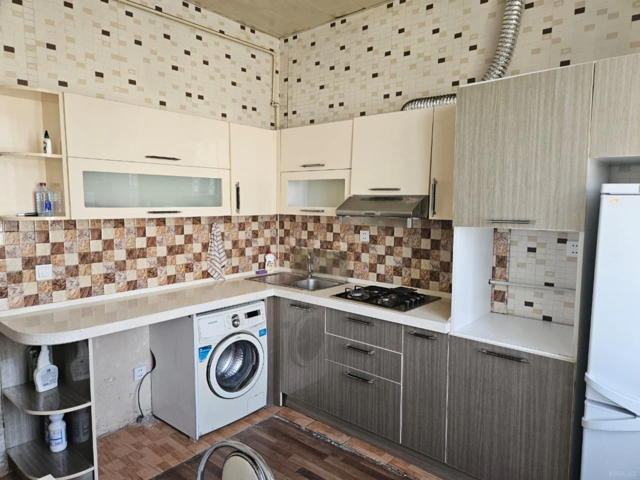 Kirayə verilir 3 otaqlı mənzil 90 m²