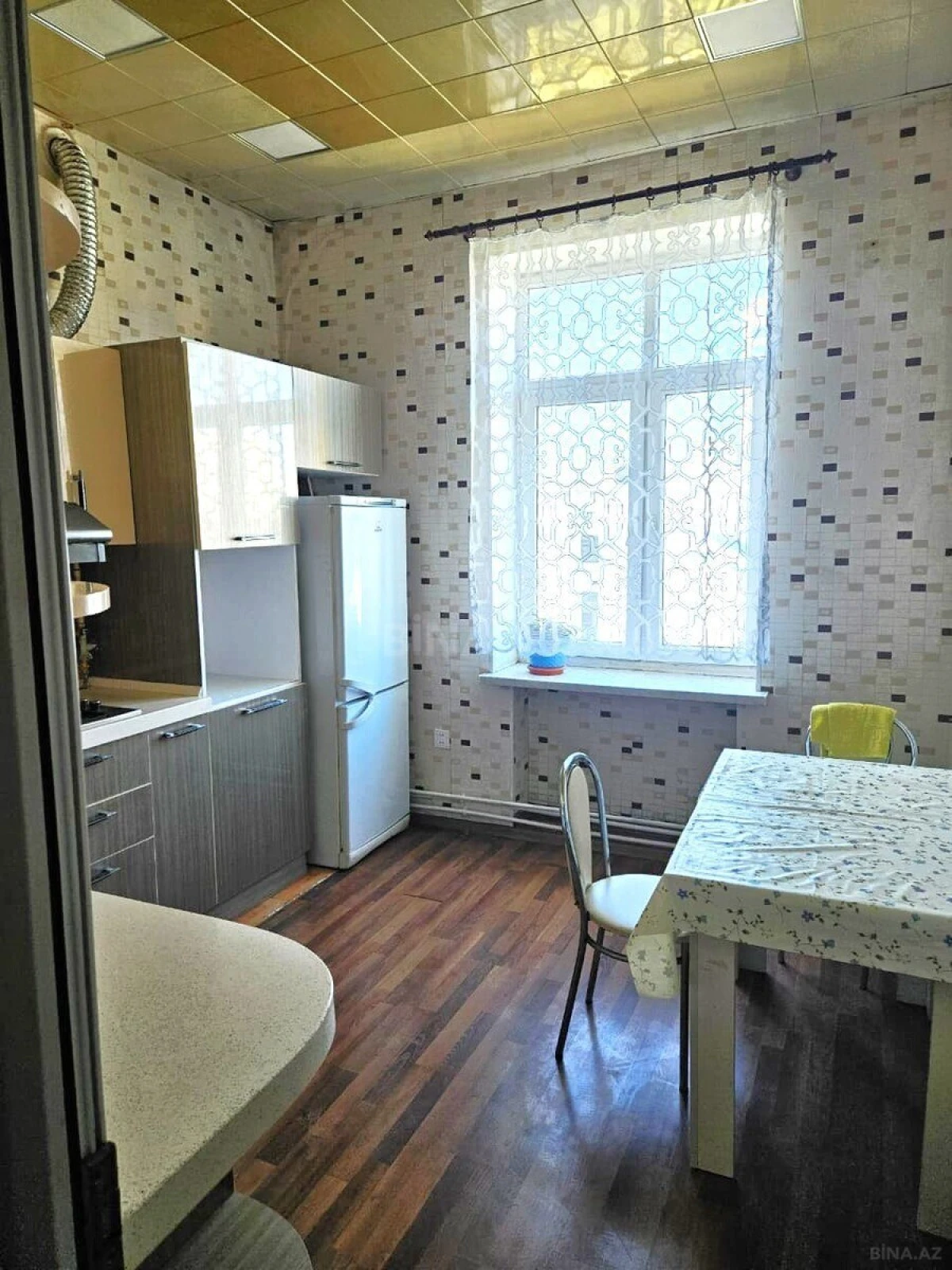 Kirayə verilir 3 otaqlı mənzil 90 m²