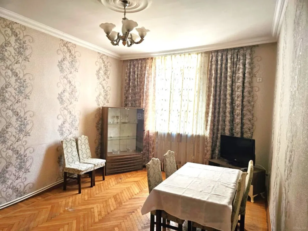 Kirayə verilir 3 otaqlı mənzil 90 m²