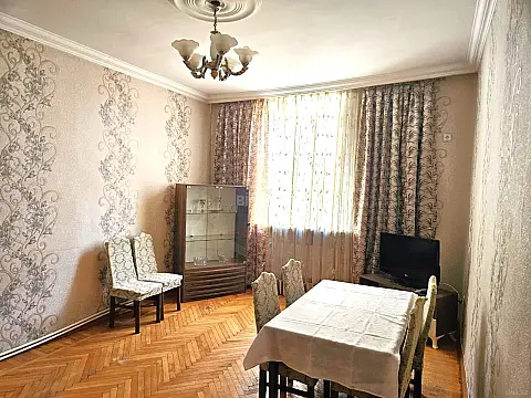 Kirayə verilir 3 otaqlı mənzil 90 m²