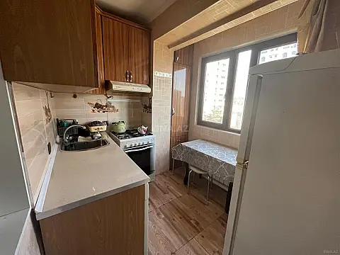 Satılır 3 otaqlı mənzil 90 m²