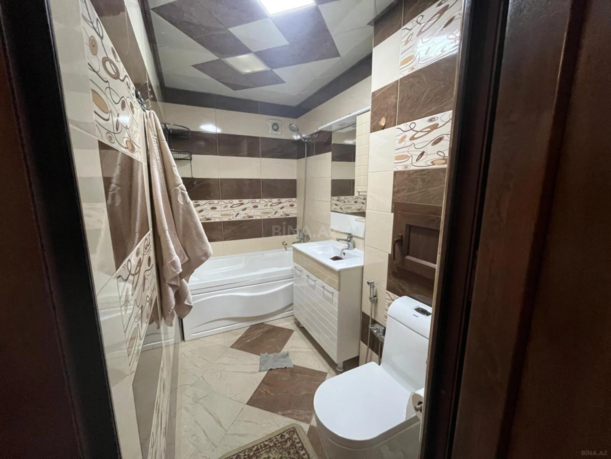 Satılır 3 otaqlı mənzil 90 m²