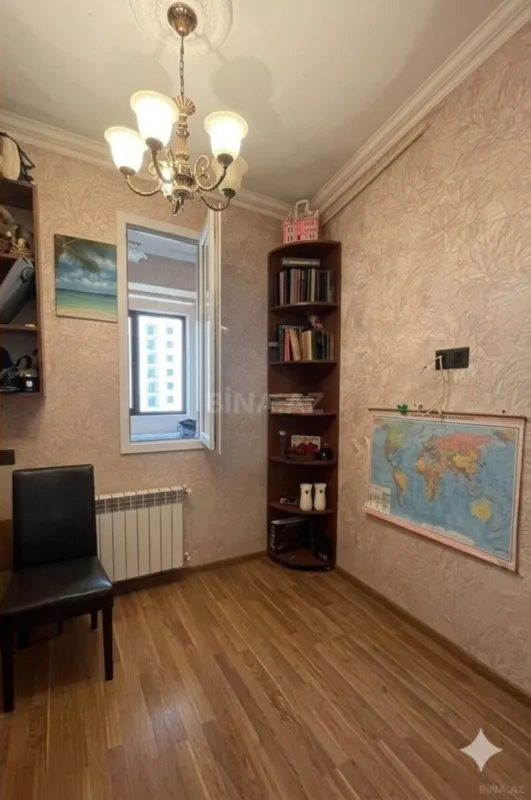 Satılır 3 otaqlı mənzil 90 m²