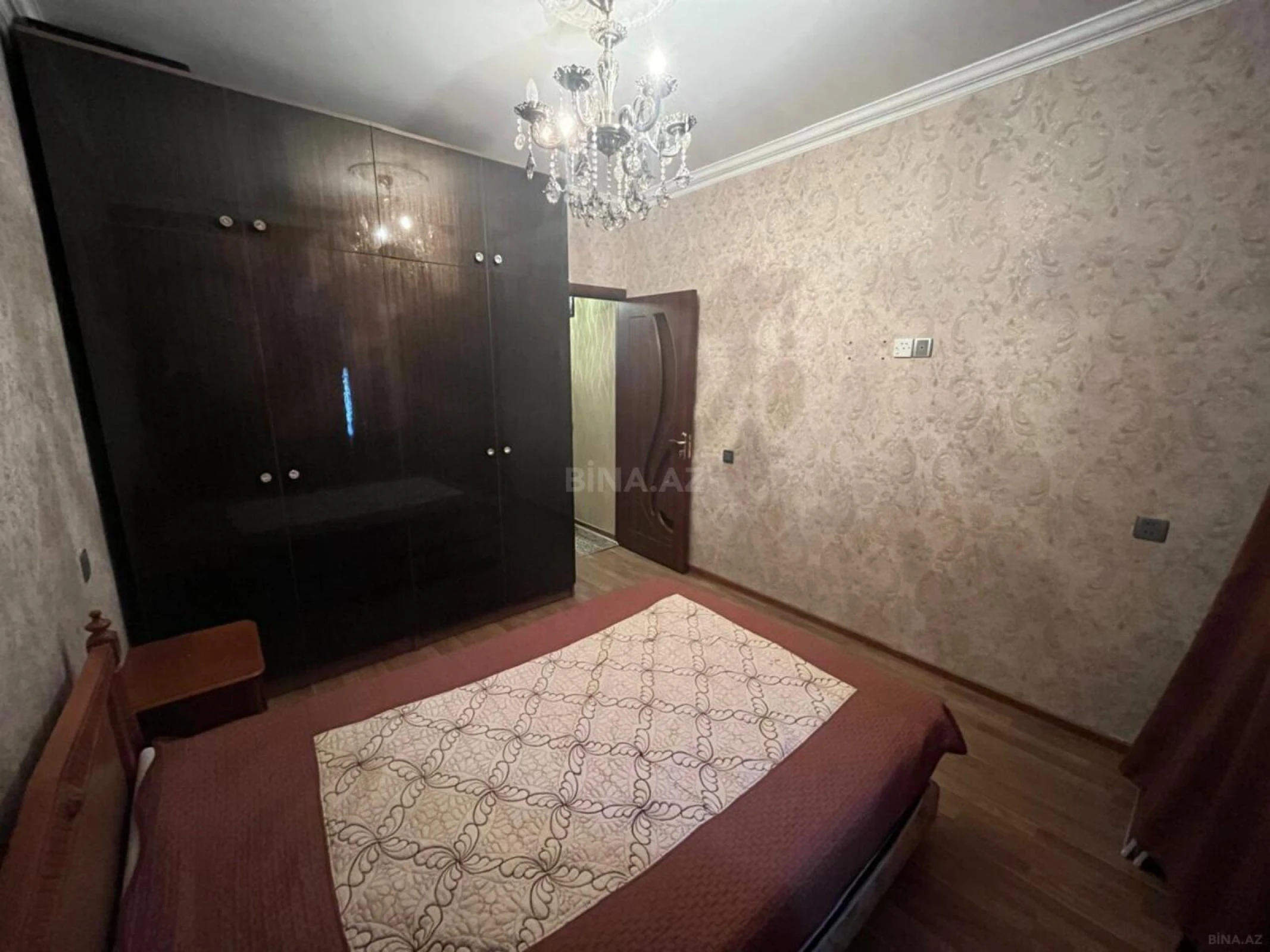 Satılır 3 otaqlı mənzil 90 m²