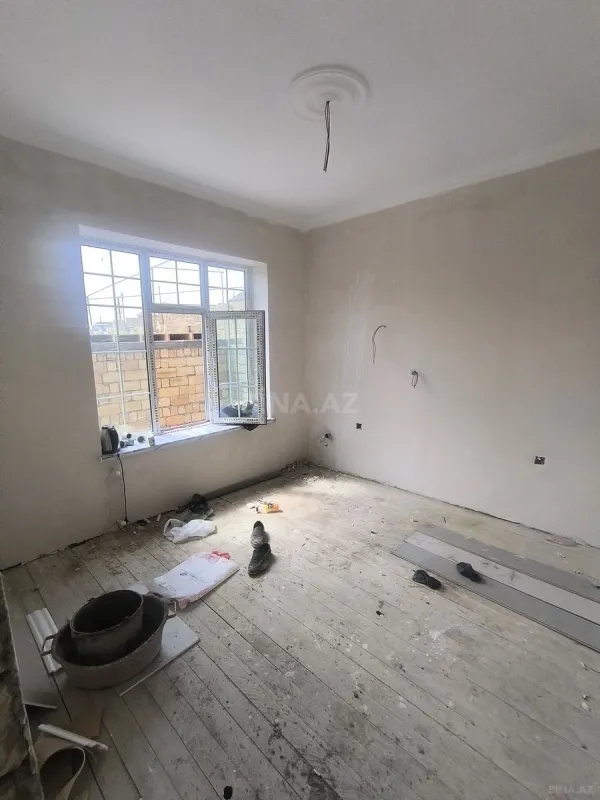 Satılır 3 otaqlı həyət evi 100 m²