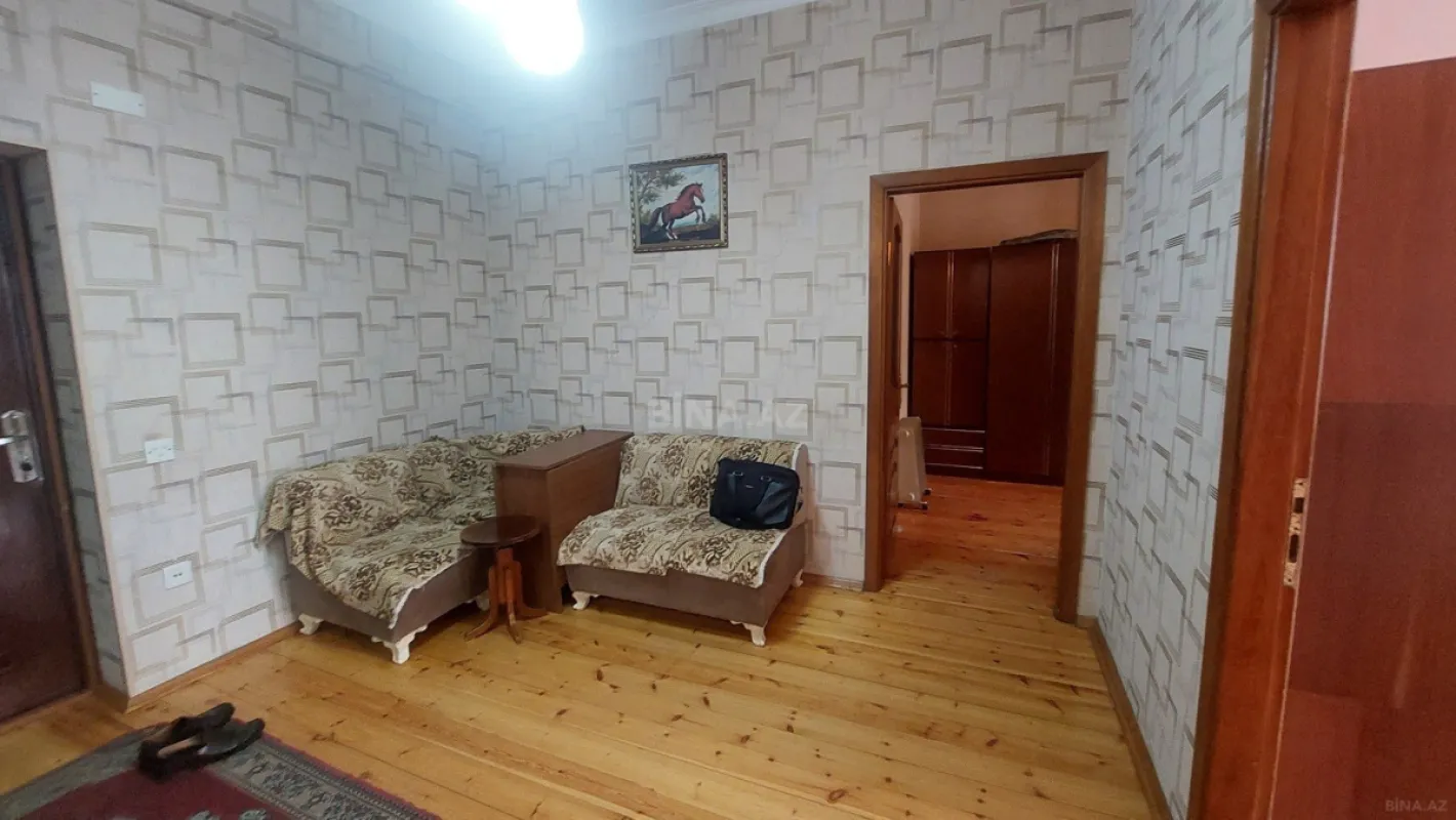 Satılır 3 otaqlı mənzil 82 m²