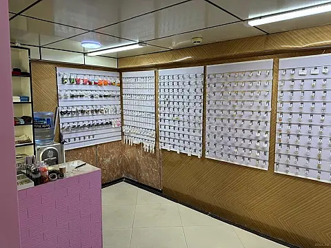 Satılır obyekt 10.5 m²