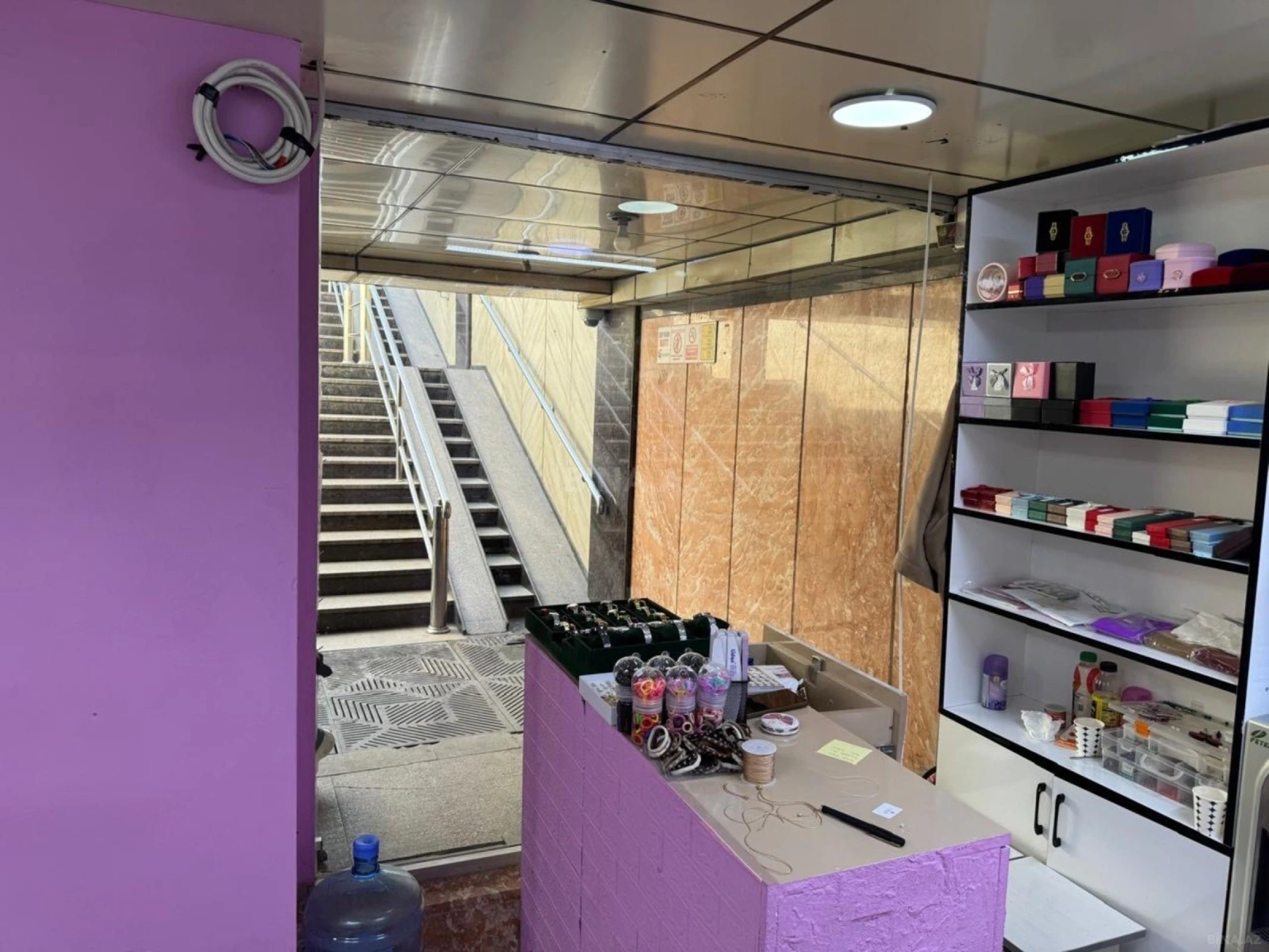 Satılır obyekt 10.5 m²