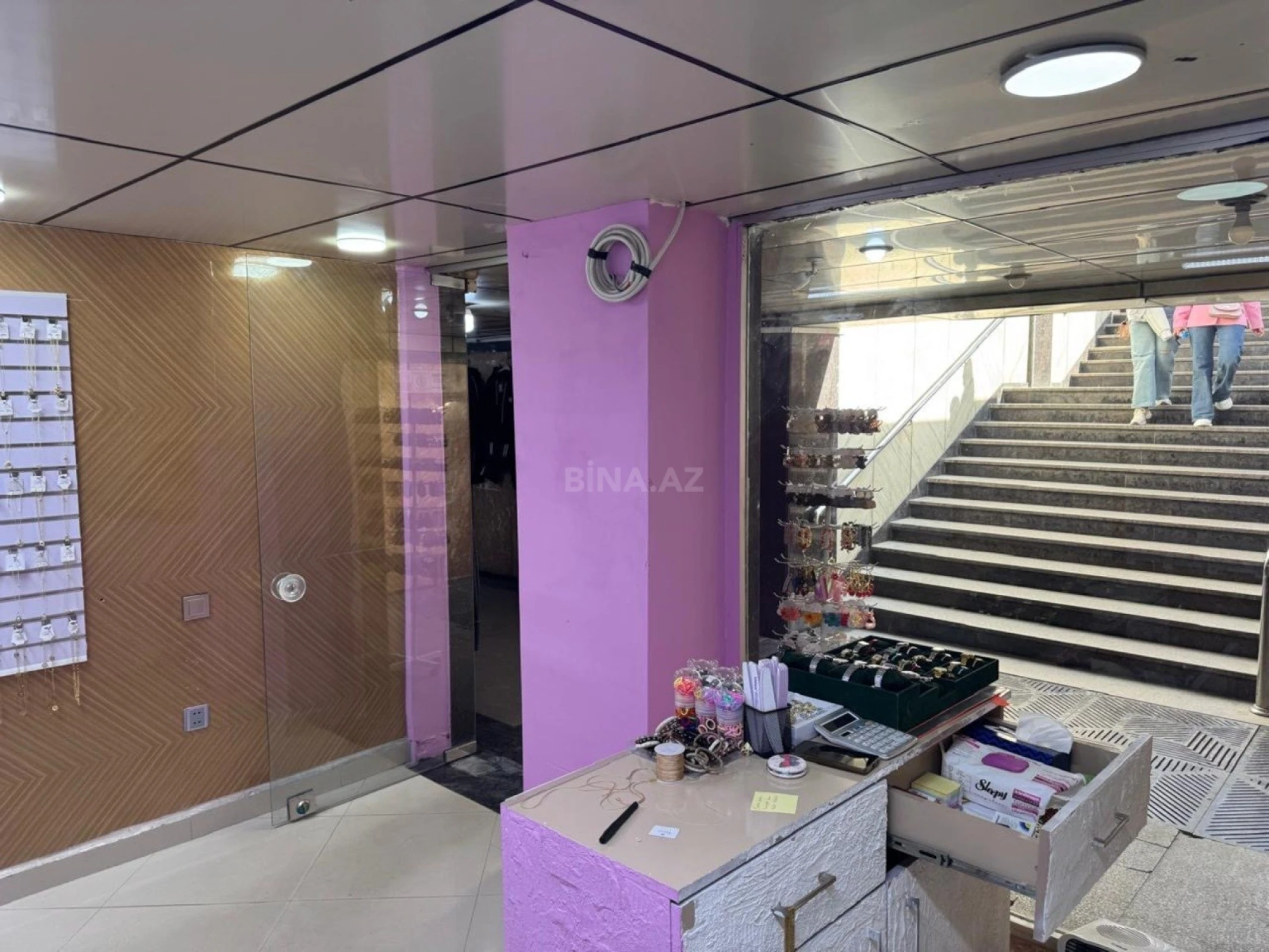 Satılır obyekt 10.5 m²