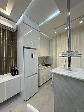 Satılır 2 otaqlı mənzil 60 m²