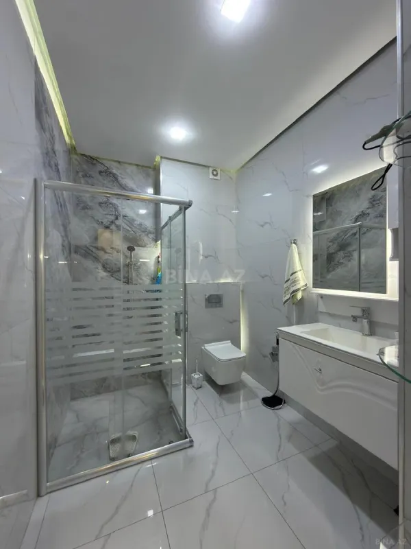 Satılır 2 otaqlı mənzil 60 m²