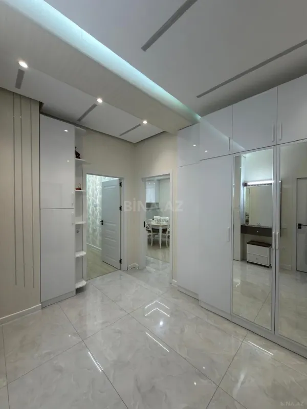 Satılır 2 otaqlı mənzil 60 m²