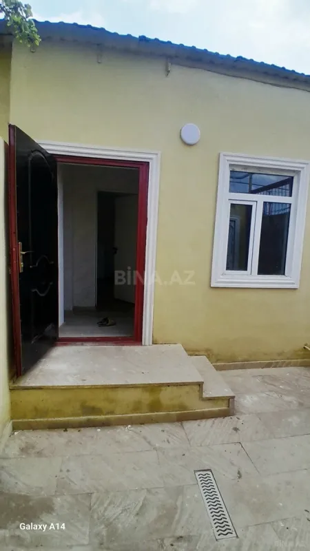 Satılır 2 otaqlı həyət evi 40 m²