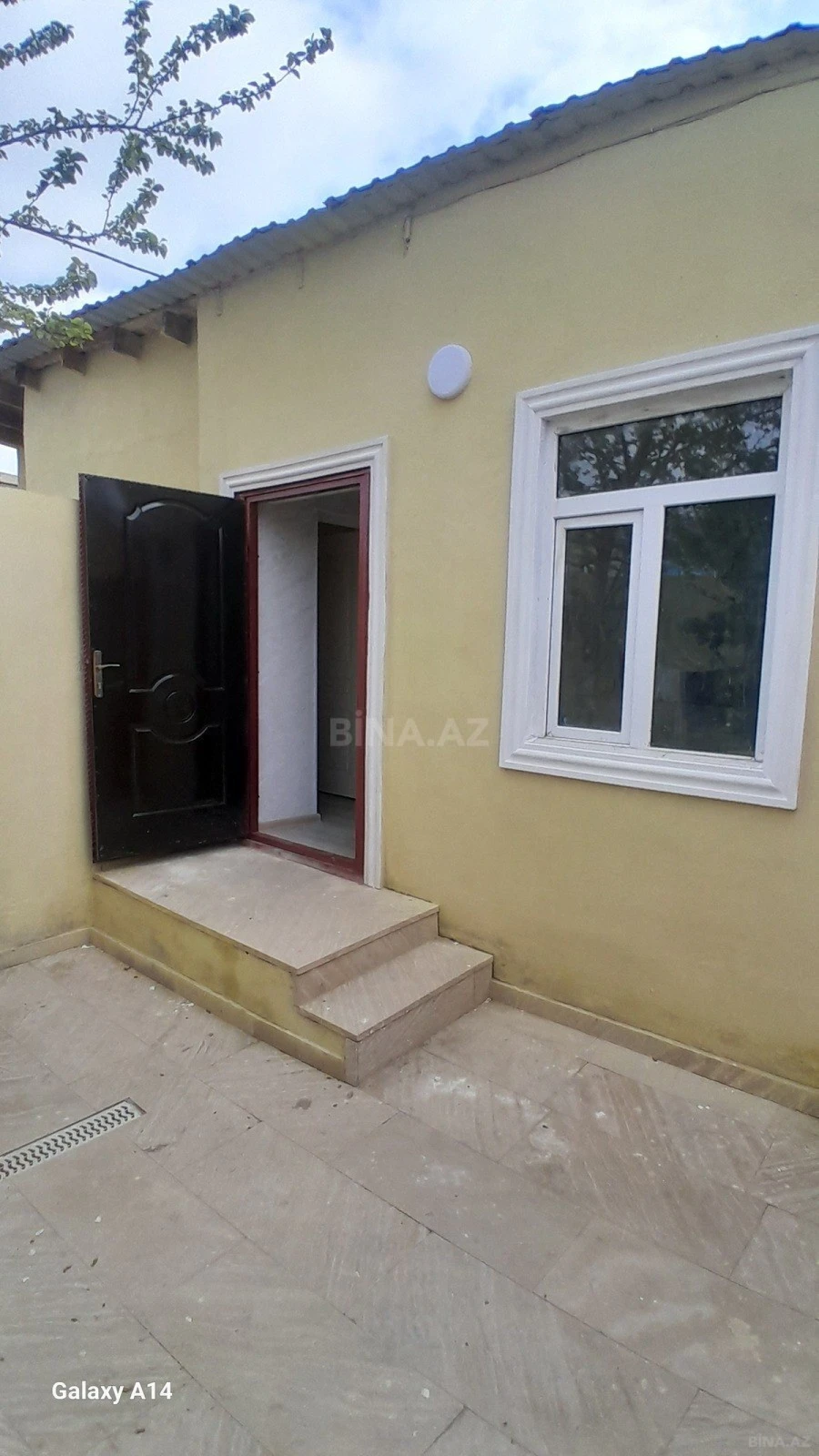 Satılır 2 otaqlı həyət evi 40 m²