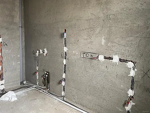 Kirayə verilir 2 otaqlı mənzil 100 m²