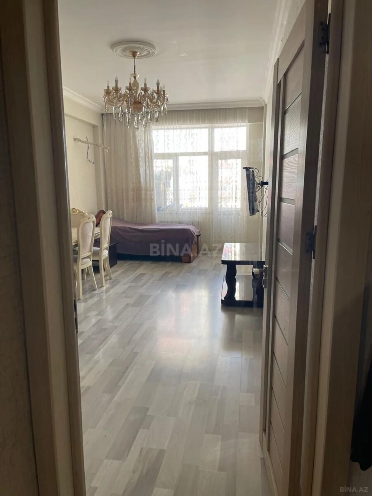 Satılır 3 otaqlı mənzil 102 m²