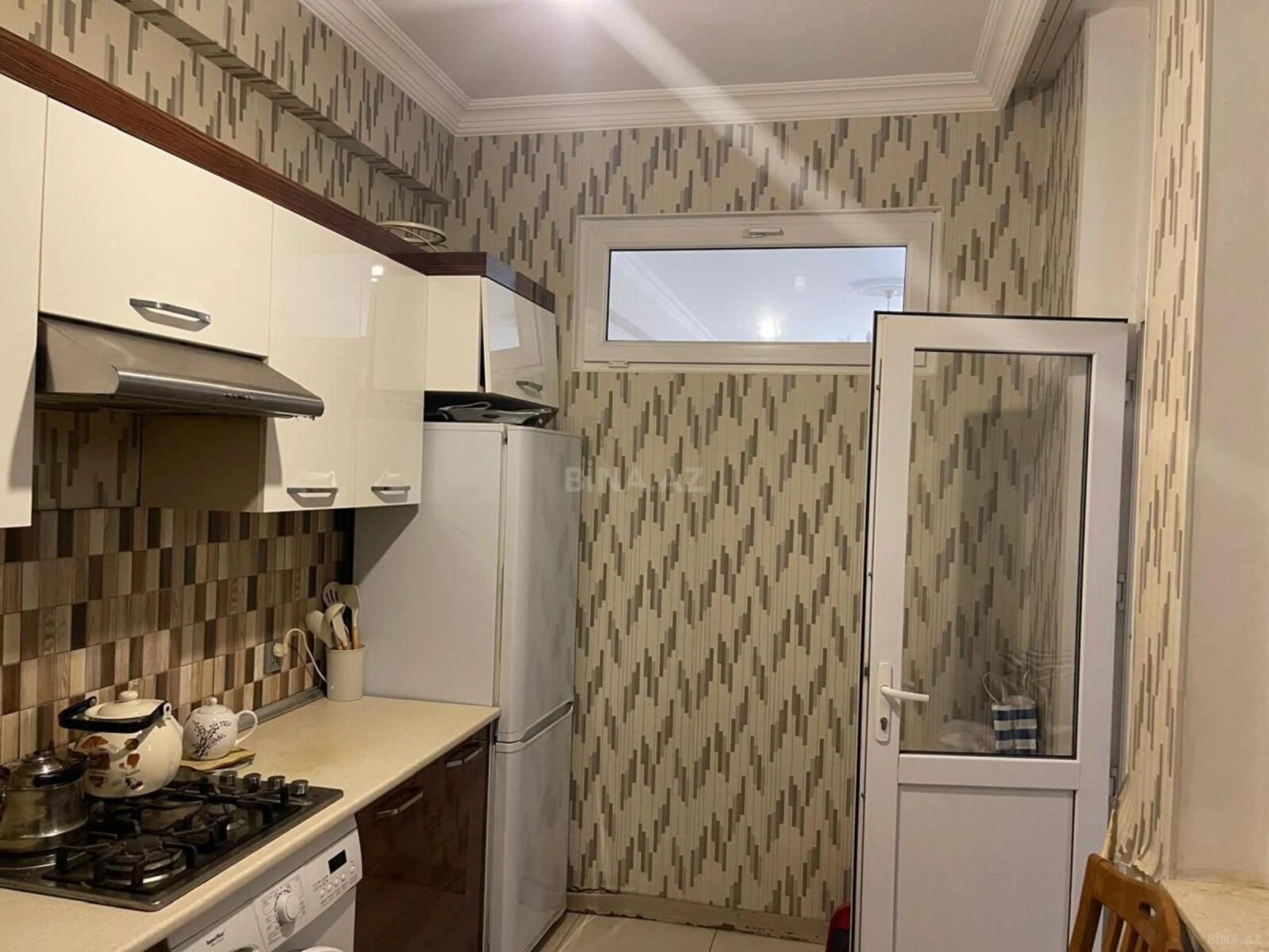 Satılır 3 otaqlı mənzil 102 m²
