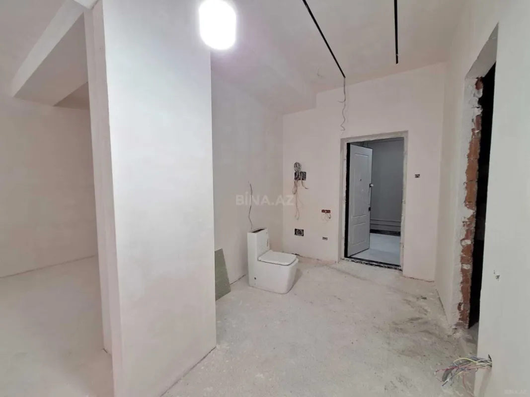 Satılır 2 otaqlı mənzil 145 m²