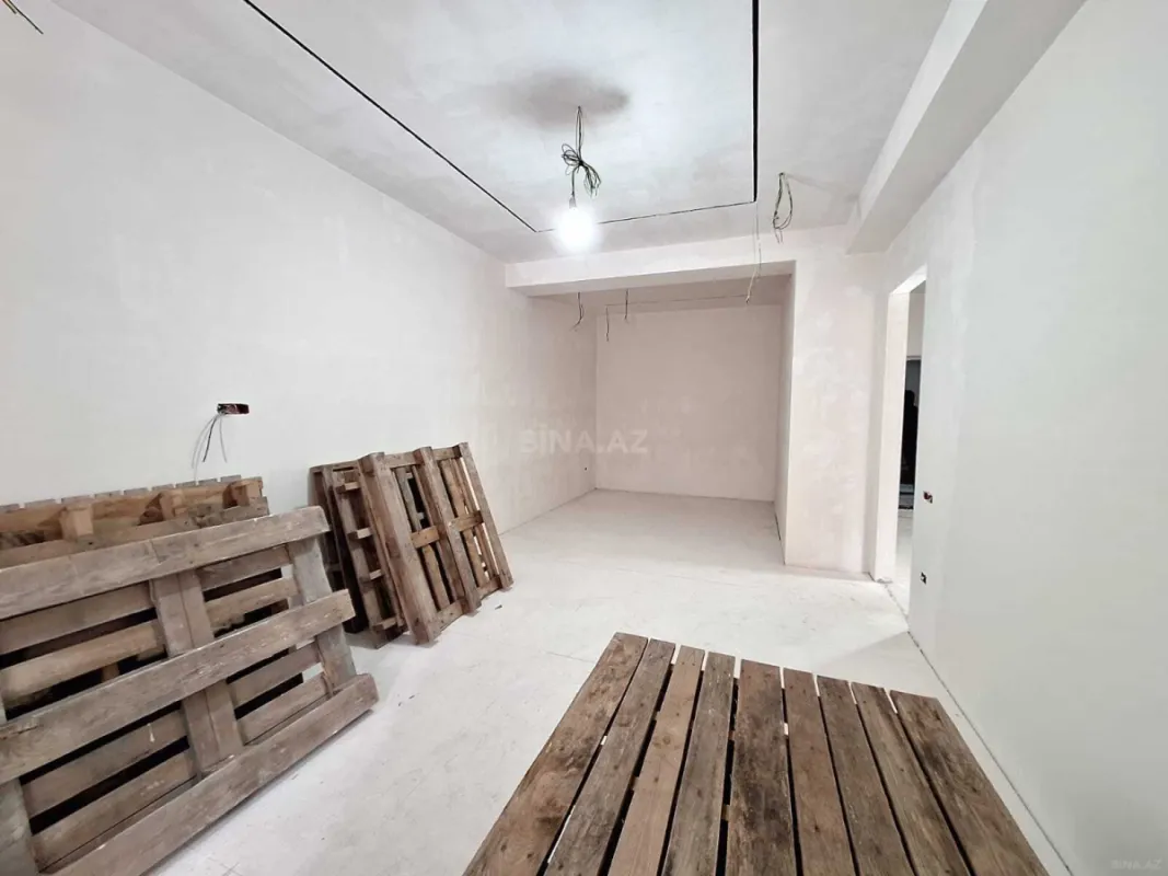 Satılır 2 otaqlı mənzil 145 m²