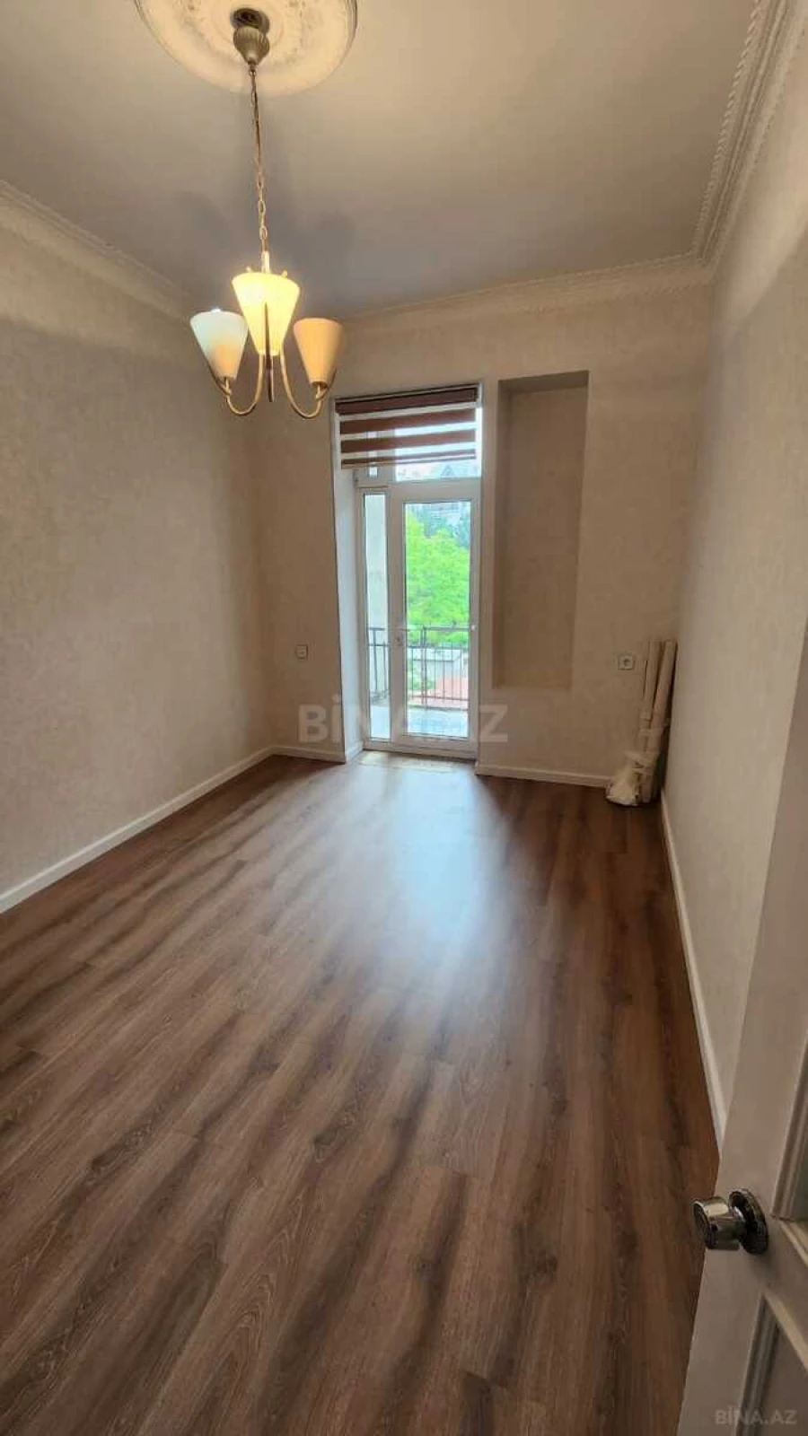 Satılır 2 otaqlı mənzil 55 m²