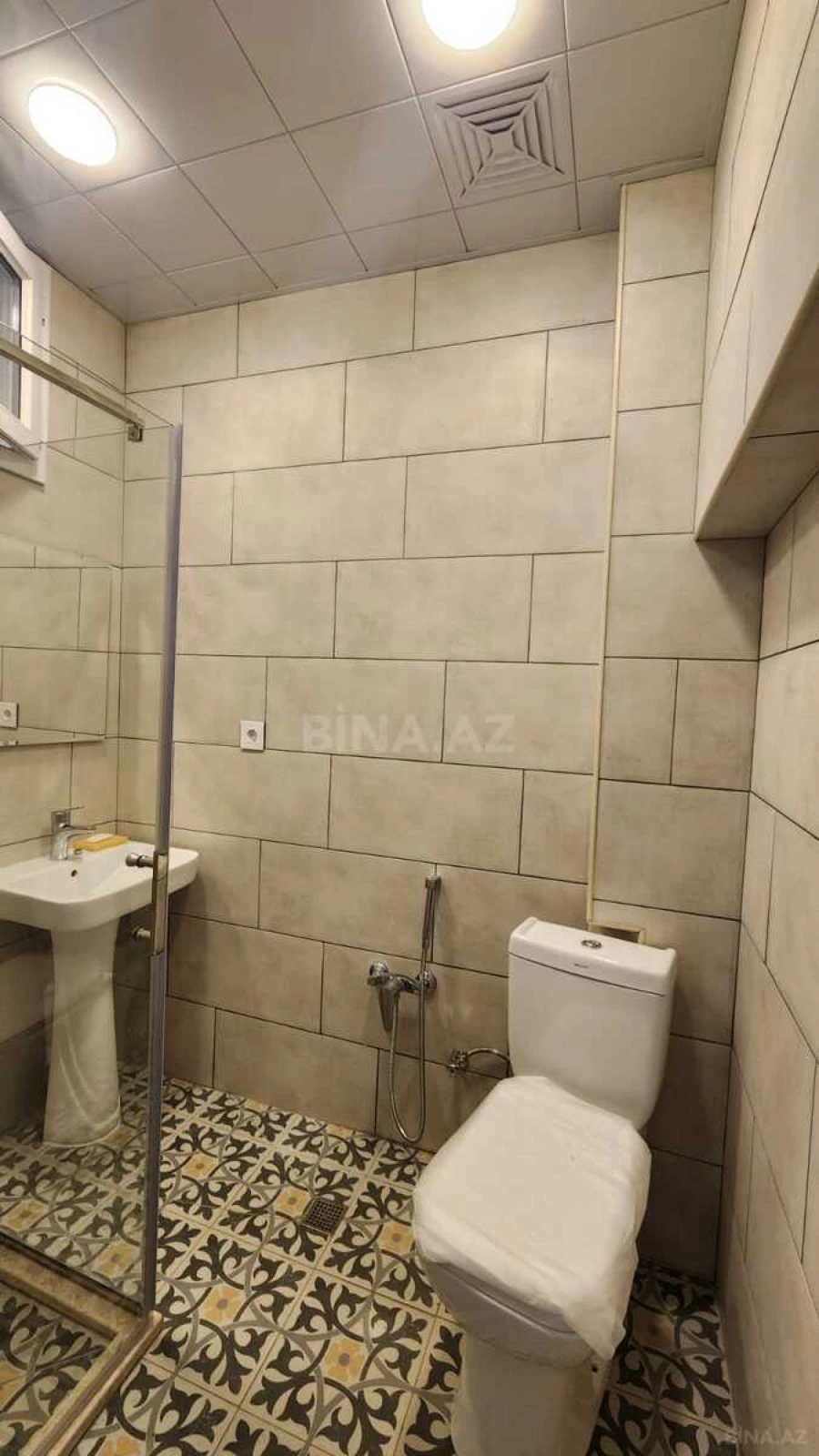 Satılır 2 otaqlı mənzil 55 m²