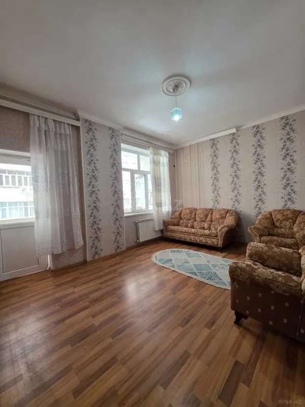 Kirayə verilir 2 otaqlı mənzil 55 m²