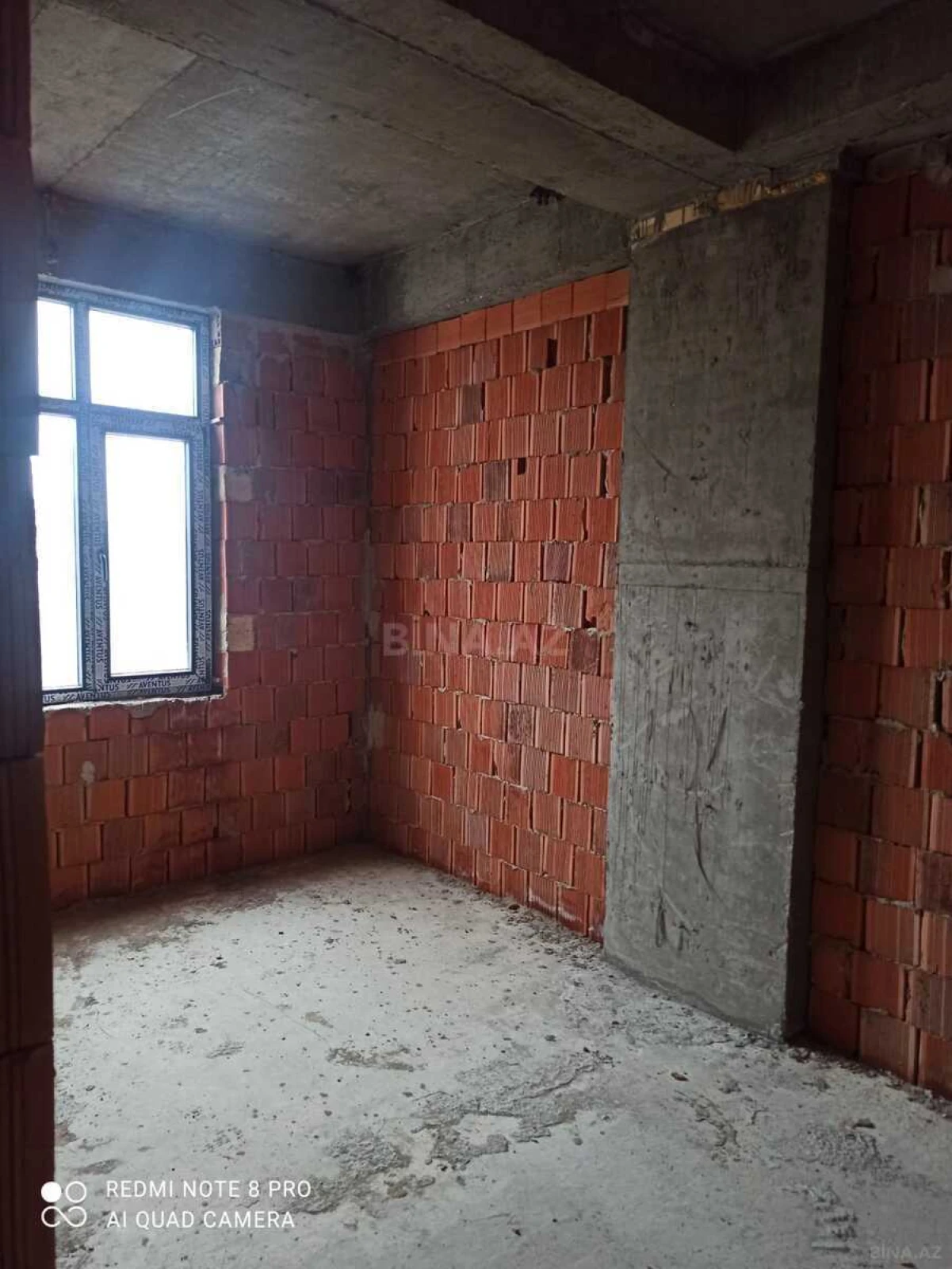 Satılır 2 otaqlı mənzil 120 m²