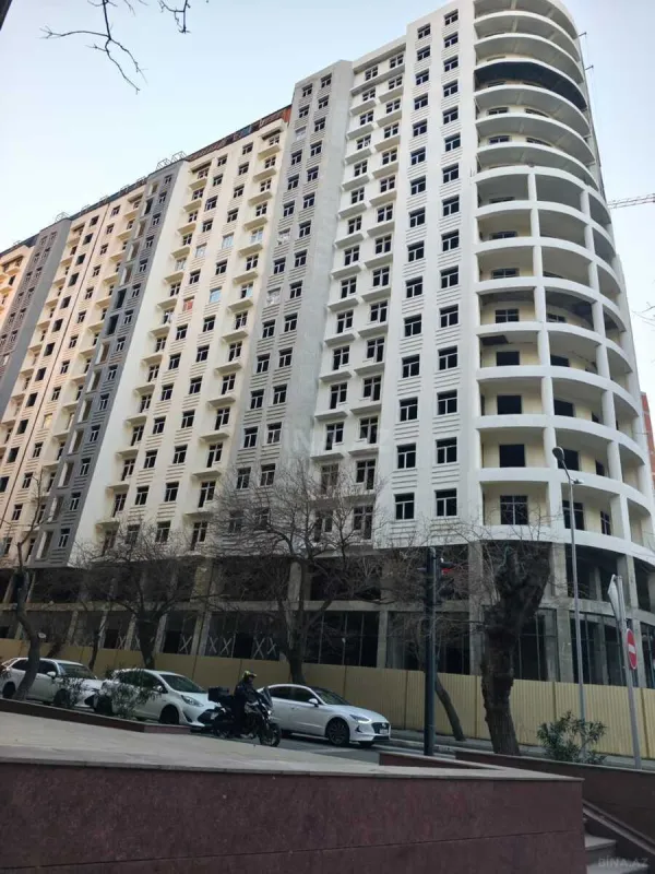 Satılır 1 otaqlı mənzil 55 m²