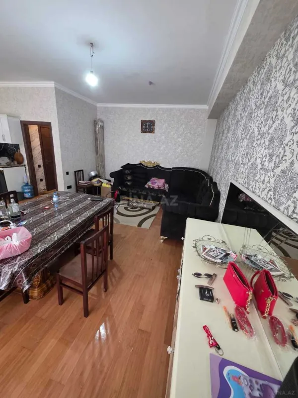 Satılır 3 otaqlı mənzil 89 m²