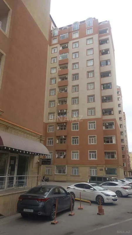 Satılır 3 otaqlı mənzil 89 m²