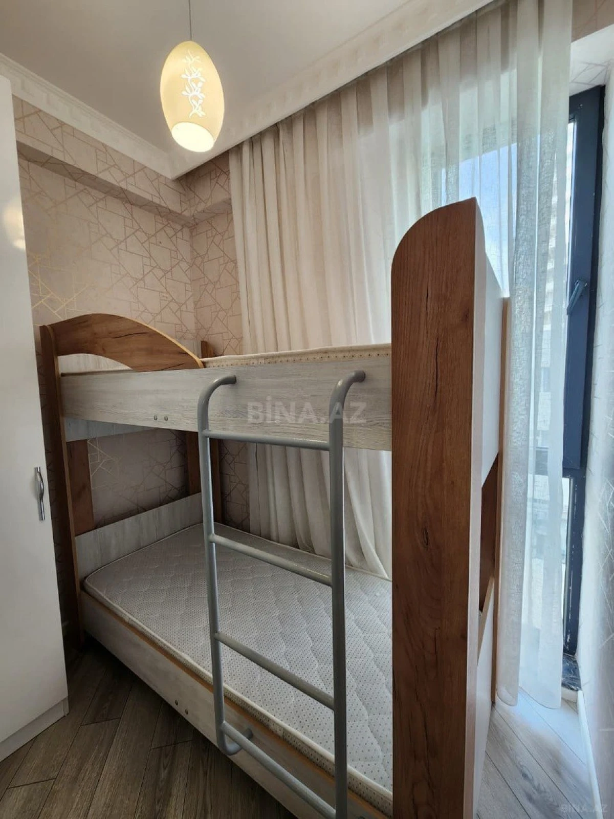 Kirayə verilir 3 otaqlı mənzil 45 m²