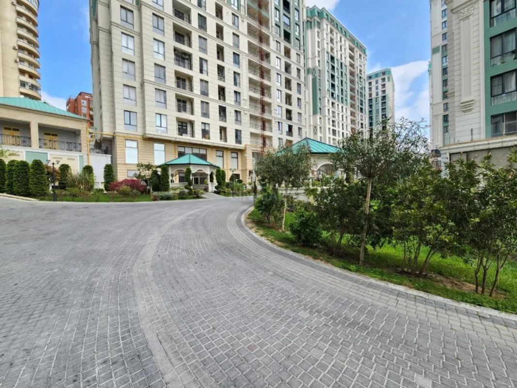 Kirayə verilir 3 otaqlı mənzil 45 m²