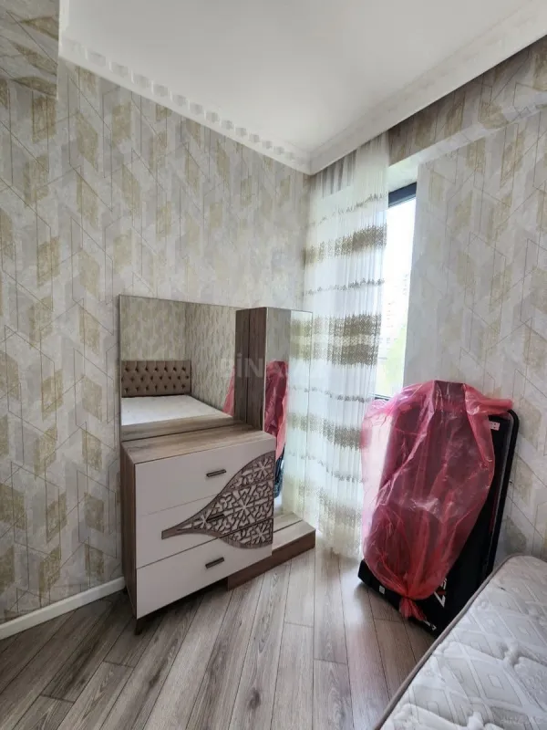 Kirayə verilir 3 otaqlı mənzil 45 m²