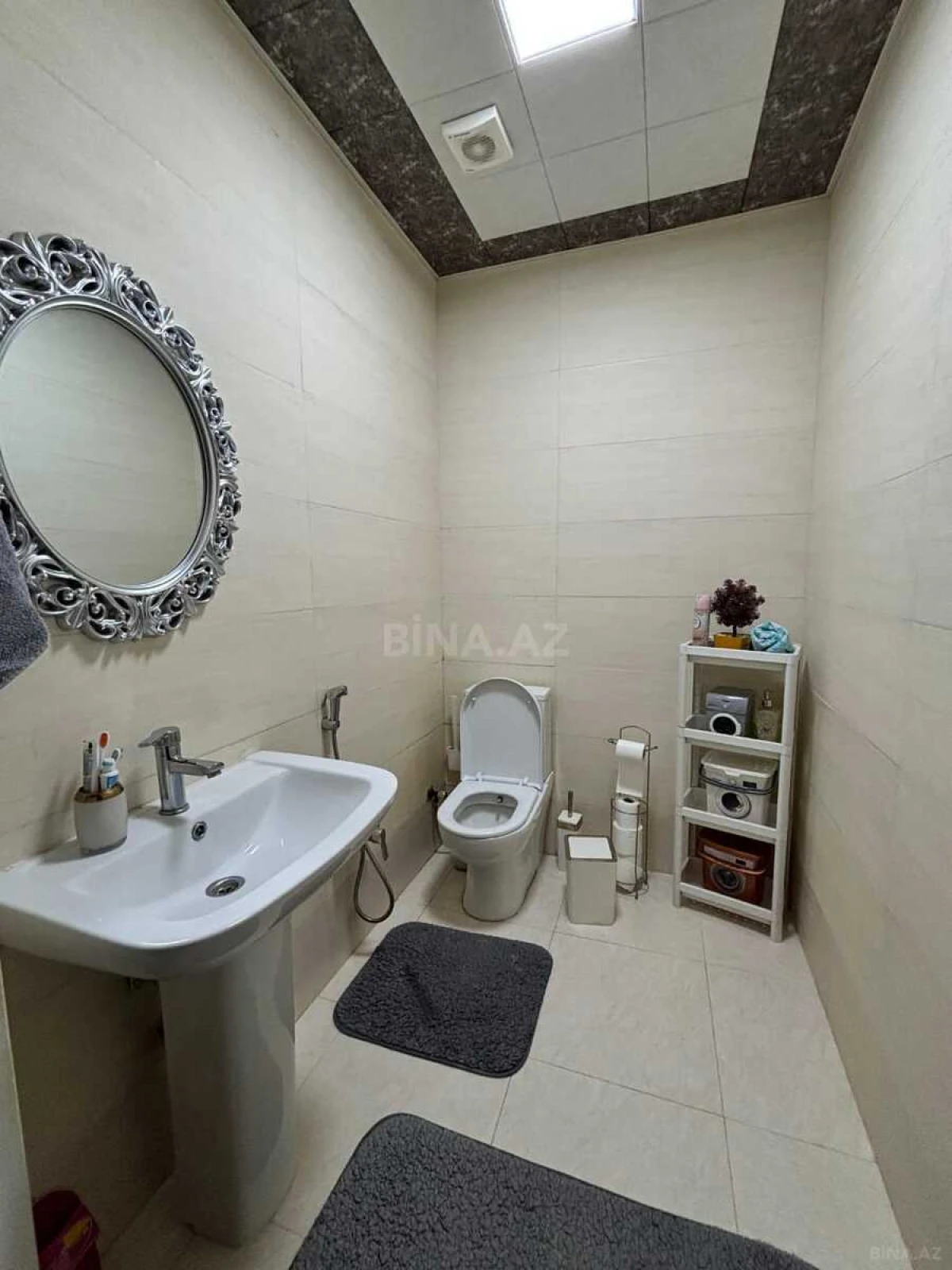 Satılır 3 otaqlı mənzil 123 m²
