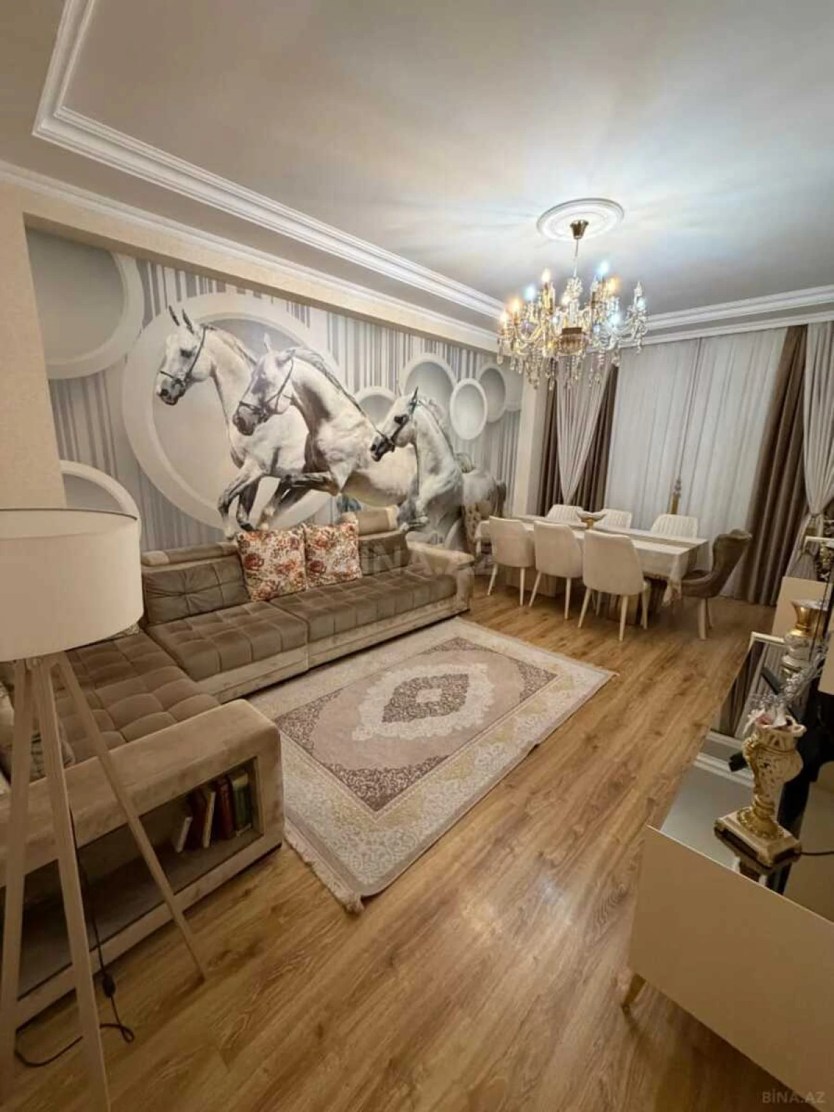 Satılır 3 otaqlı mənzil 123 m²