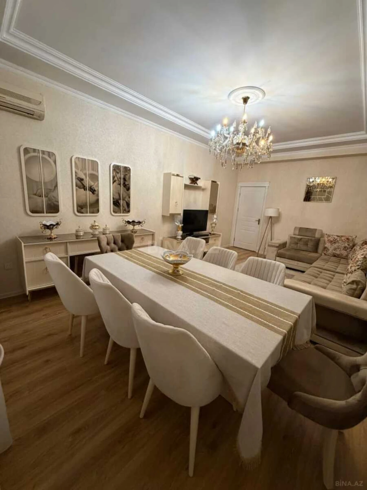 Satılır 3 otaqlı mənzil 123 m²