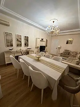 Satılır 3 otaqlı mənzil 123 m²